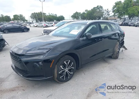 2025 Toyota Crown Signia Xle from USA, damaged, VIN JTDACAAJ1S3007128